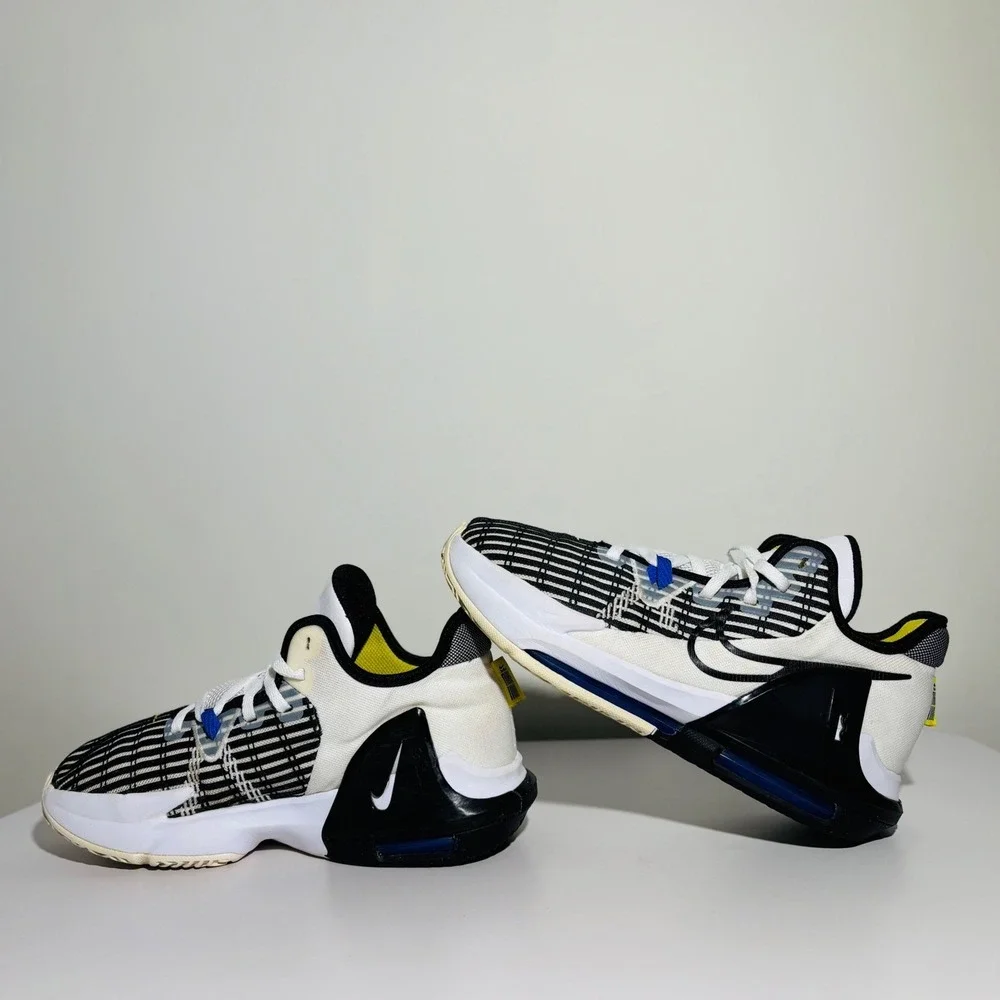 Nike LeBron Witness 6 White & Black Persian Violet‎ [DD0423 100] 6.5 Youth